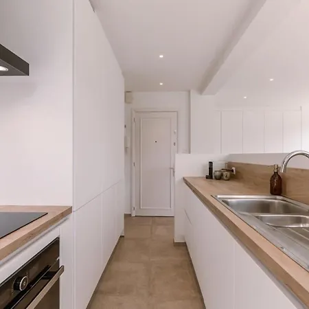 Casiola - Bright Modern Close To The Casino *