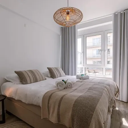 Casiola - Bright Modern Close To The Casino 아파트 *