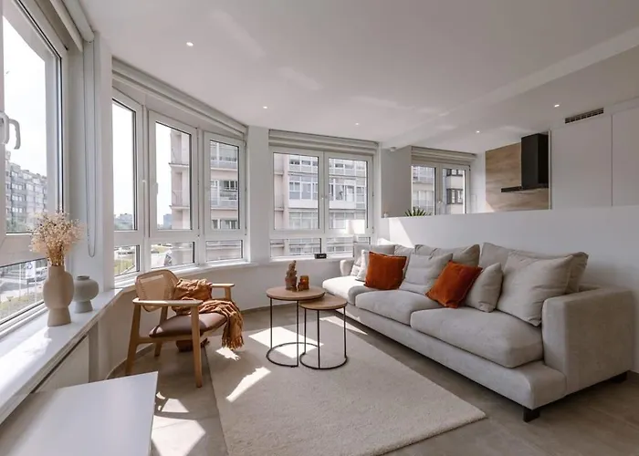 Apartament Huswell - Bright Modern Close To The Casino Ostenda