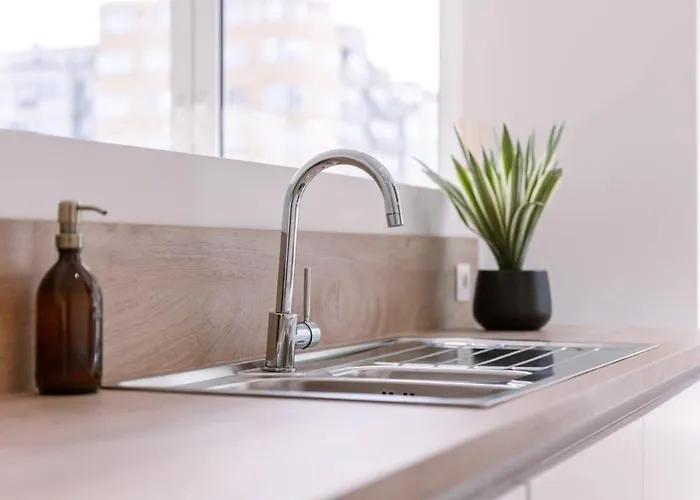 Huswell - Bright Modern Close To The Casino Apartament *